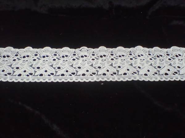 Accessoires Spitze in weiß/creme