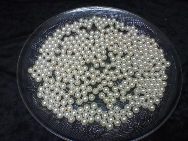Streumaterial Perlen creme